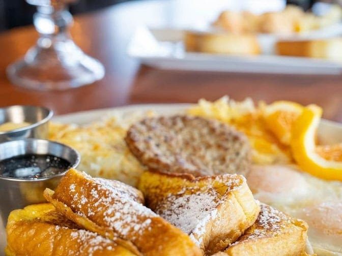 Buzz Inn Steakhouse - Marysville food